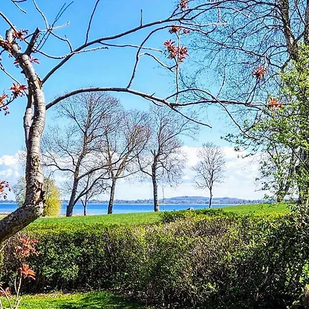Boho Bungalow Water View Grevinge